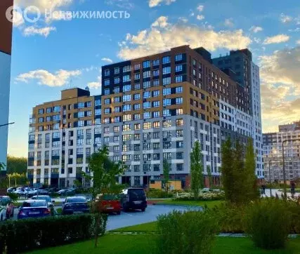 2-комнатная квартира: Тюмень, ул. Льва Толстого, 19 (53 м) - Фото 1