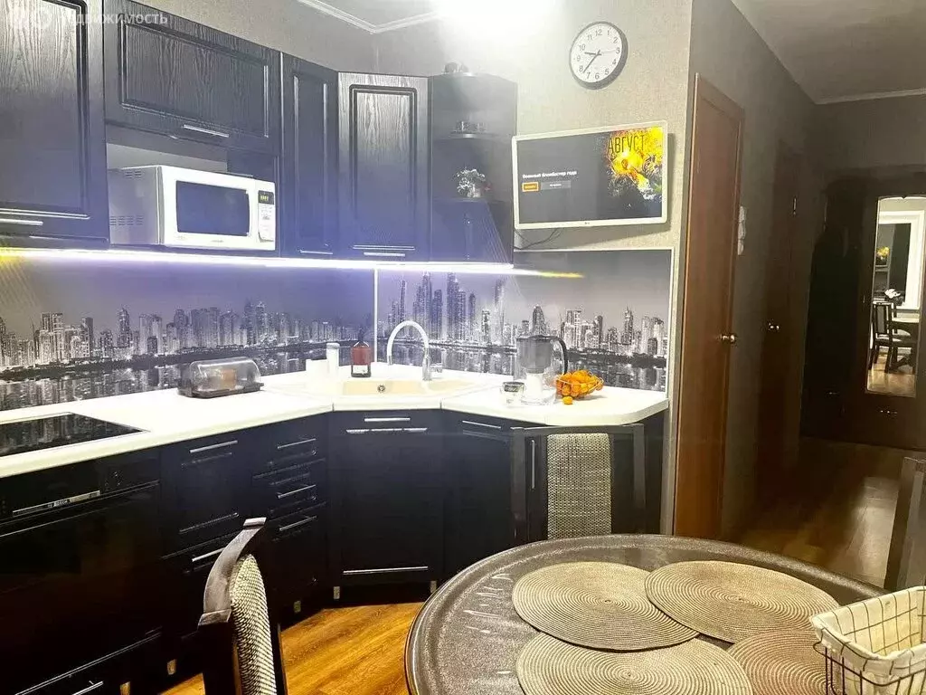 2-комнатная квартира: 9-й микрорайон, 5 (56.1 м) - Фото 1