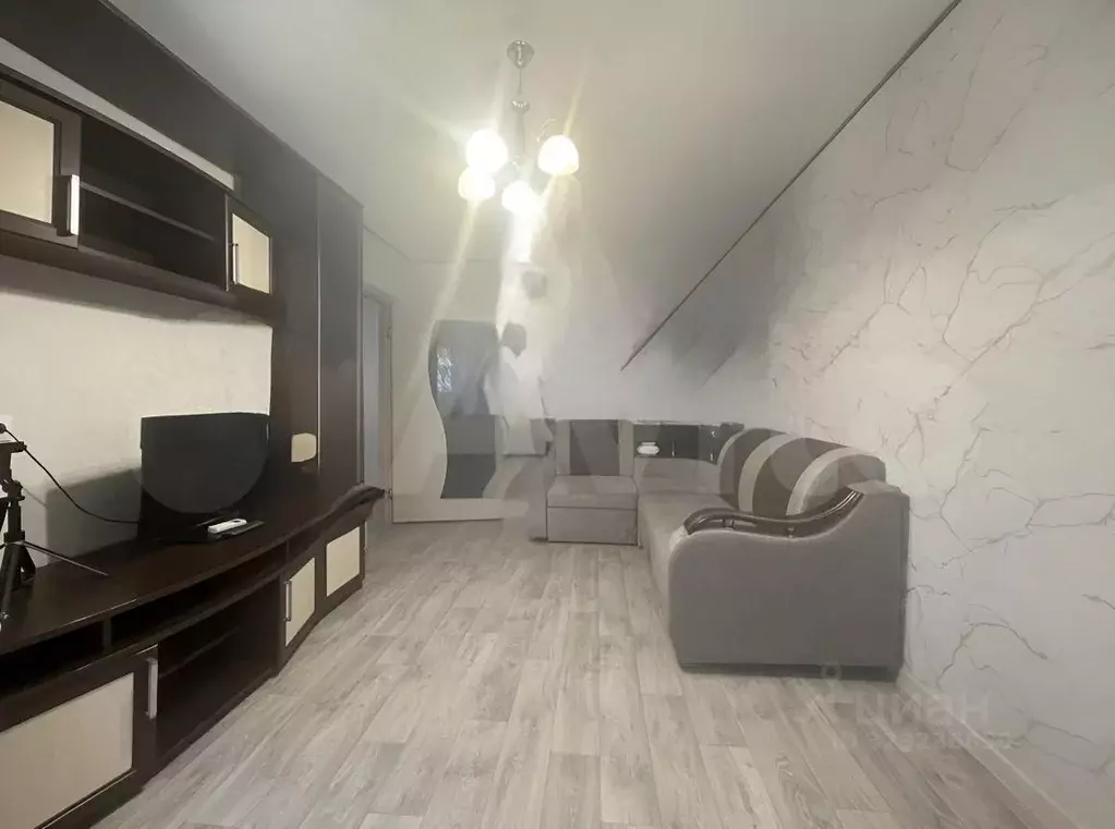 1-к кв. Белгородская область, Белгород ул. Буденного, 10 (35.0 м) - Фото 2