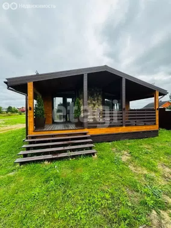 Дом в Калужская область, Перемышльский муниципальный округ, сельское ... - Фото 1