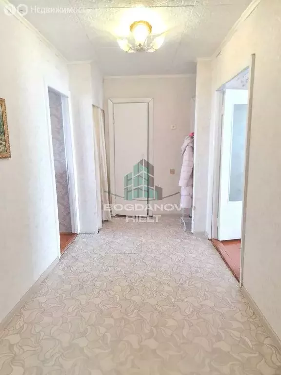 Дом в Горьковский район, деревня Алексеевка, Центральная улица (125 м) - Фото 1