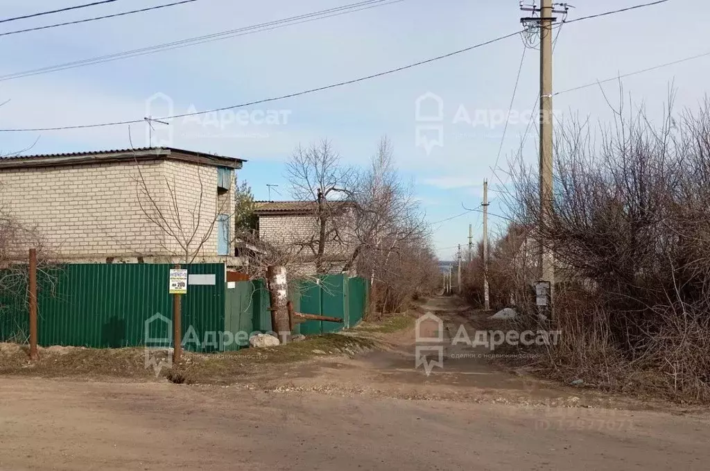 Дом в Волгоградская область, Волгоград Дзержинец СНТ, Степной массив, ... - Фото 1