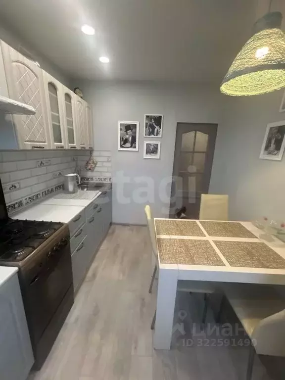 2-к кв. Ямало-Ненецкий АО, Новый Уренгой 2-й мкр, ул. ... - Фото 1