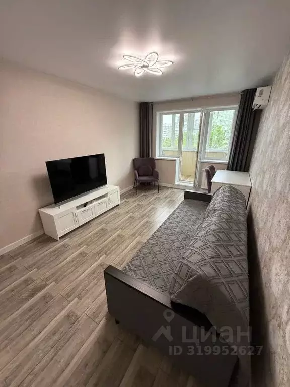 2-к кв. Приморский край, Владивосток ул. Кирова, 8 (43.0 м) - Фото 0
