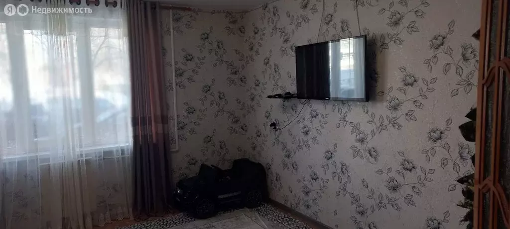 3-комнатная квартира: Верхняя Пышма, улица Машиностроителей, 4/1 (58.3 ... - Фото 2