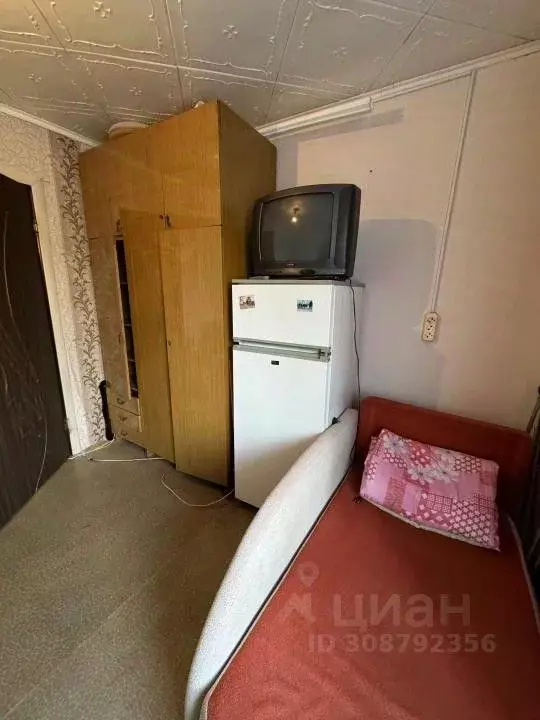 Комната Татарстан, Зеленодольск ул. Комарова, 32 (11.0 м) - Фото 0