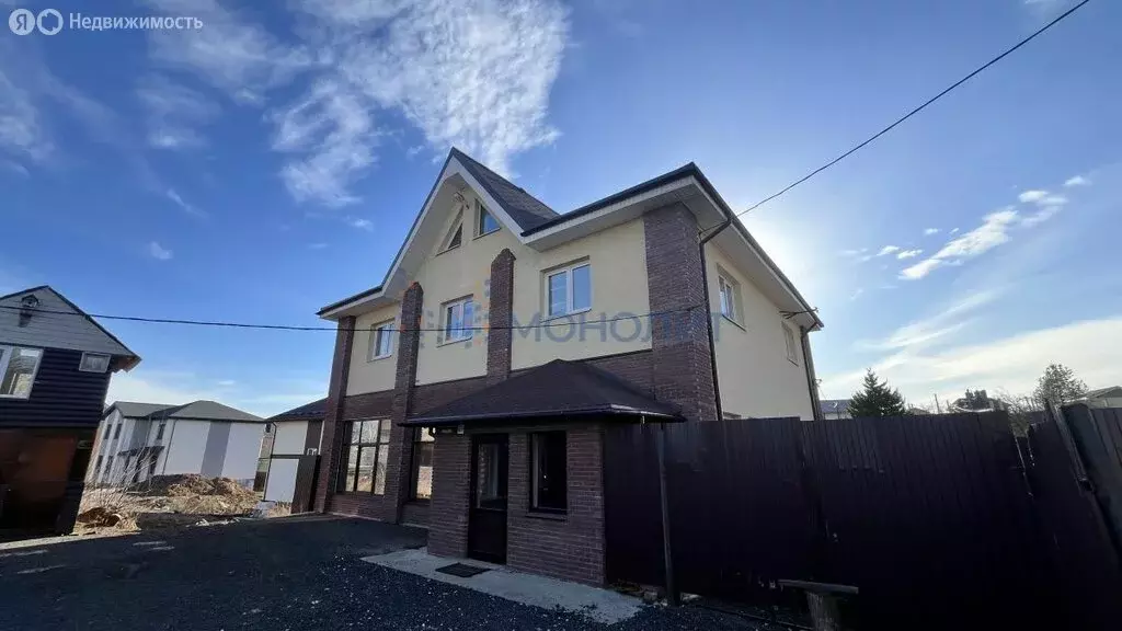 Дом в Нижний Новгород (400 м) - Фото 0