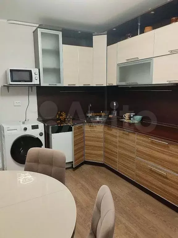 1-к. квартира, 41 м, 1/11 эт. - Фото 0