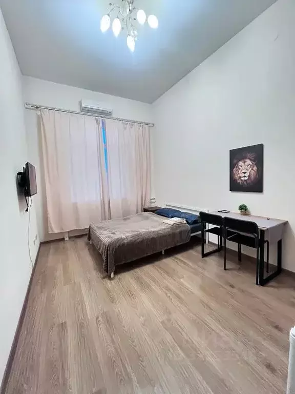 1-к кв. Тюменская область, Тюмень ул. Ветеранов Труда, 52 (20.0 м) - Фото 1