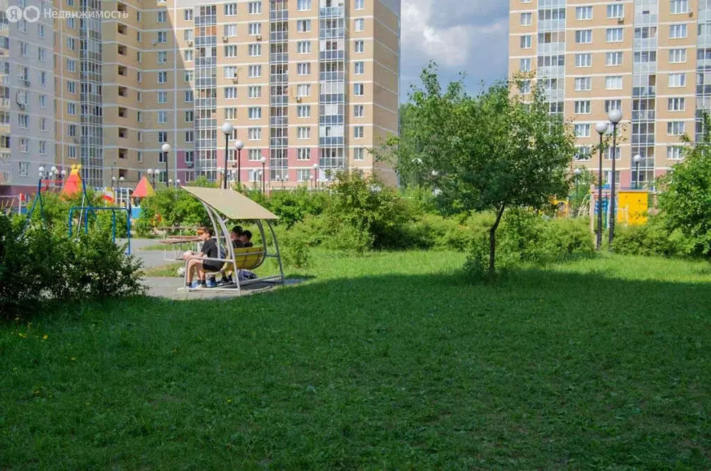 1-комнатная квартира: Екатеринбург, улица Рутминского, 2 (44.2 м) - Фото 1