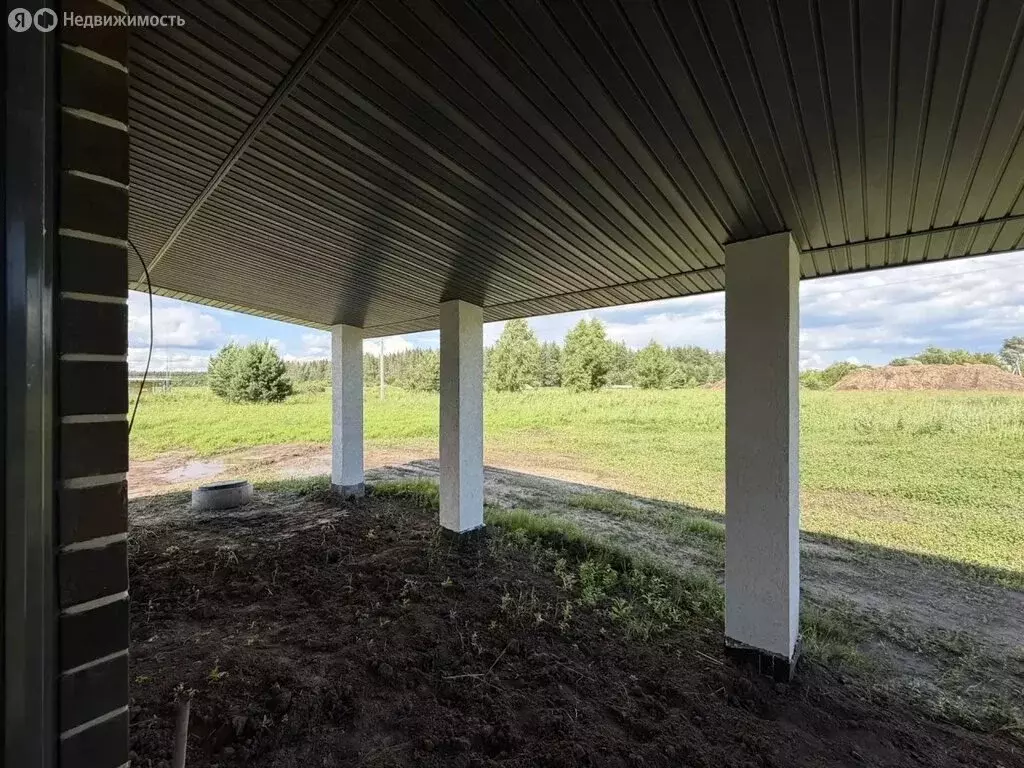 Дом в село Столбище, улица Федора Шаляпина (166 м) - Фото 1
