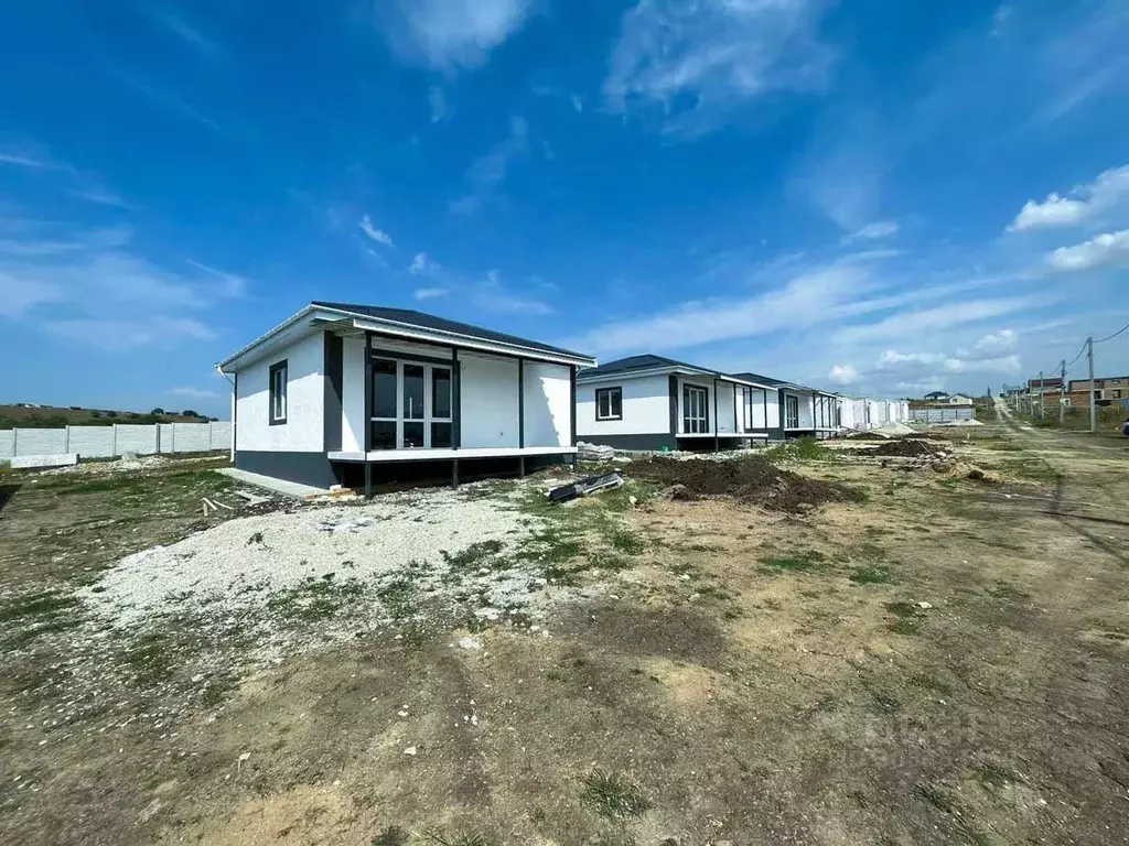 Дом в Крым, Симферопольский район, с. Доброе ул. Солнечная (72 м) - Фото 2