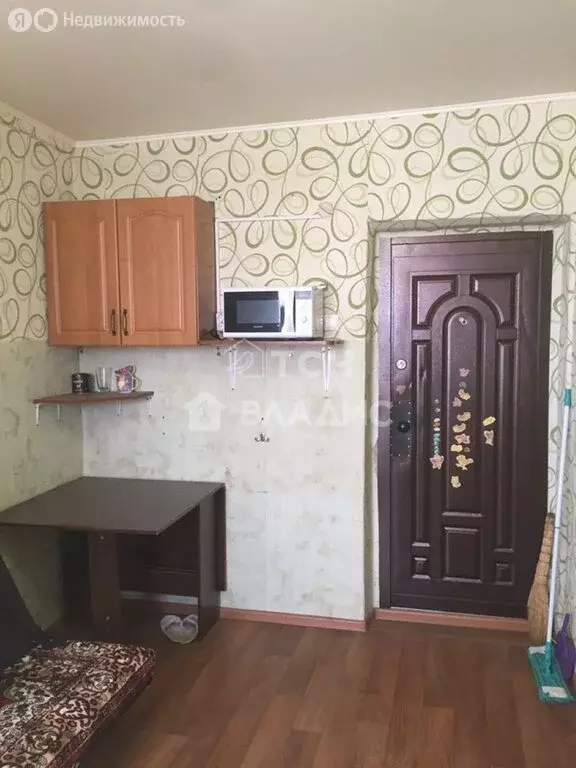 1к в 4-комнатной квартире (13.7 м) - Фото 1