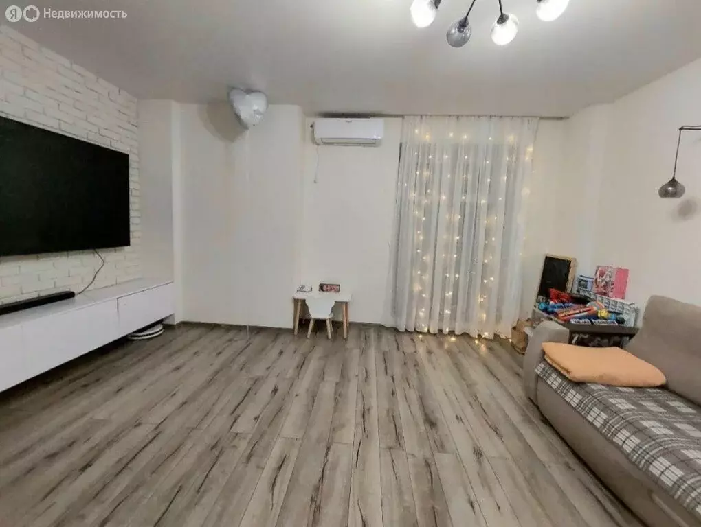 2-комнатная квартира: Волгоград, посёлок ГЭС, улица Гидростроителей, ... - Фото 2