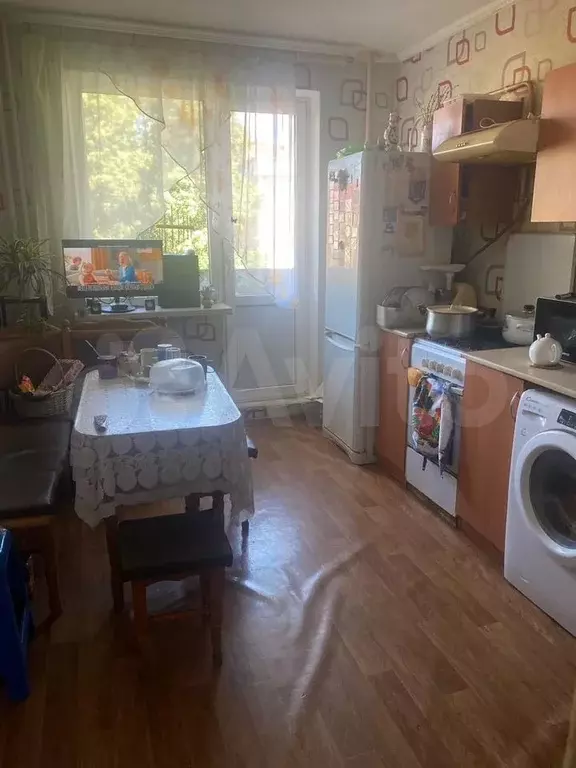 3-к. квартира, 72 м, 2/9 эт. - Фото 0