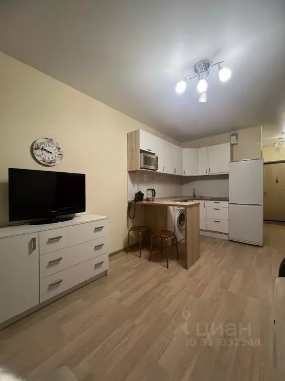 Студия Тюменская область, Тюмень ул. Василия Подшибякина, 21 (20.0 м) - Фото 0