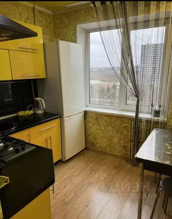 2-к кв. Курская область, Курск ул. Энгельса, 90 (46.0 м) - Фото 2