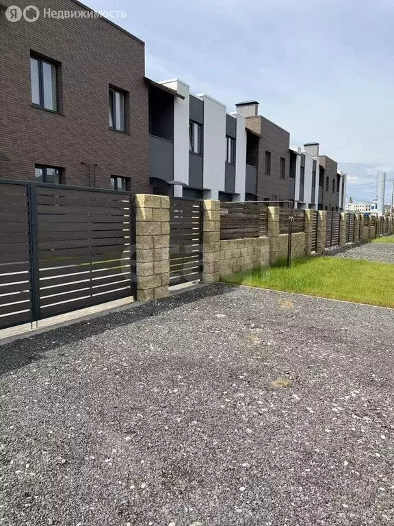 Дом в Тольятти, улица Грачёва (170 м) - Фото 1