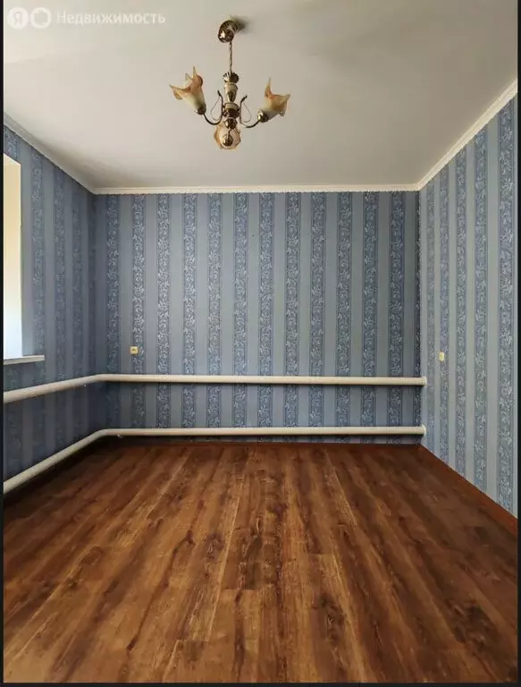 Дом в Ростовская область, Сальск (140 м) - Фото 1