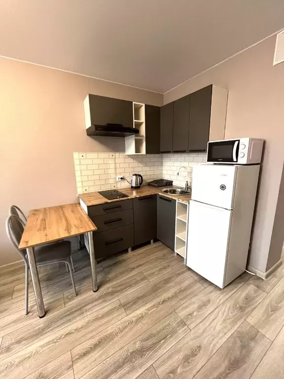 Студия Ленинградская область, Мурино Всеволожский район, ул. Шоссе в ... - Фото 0