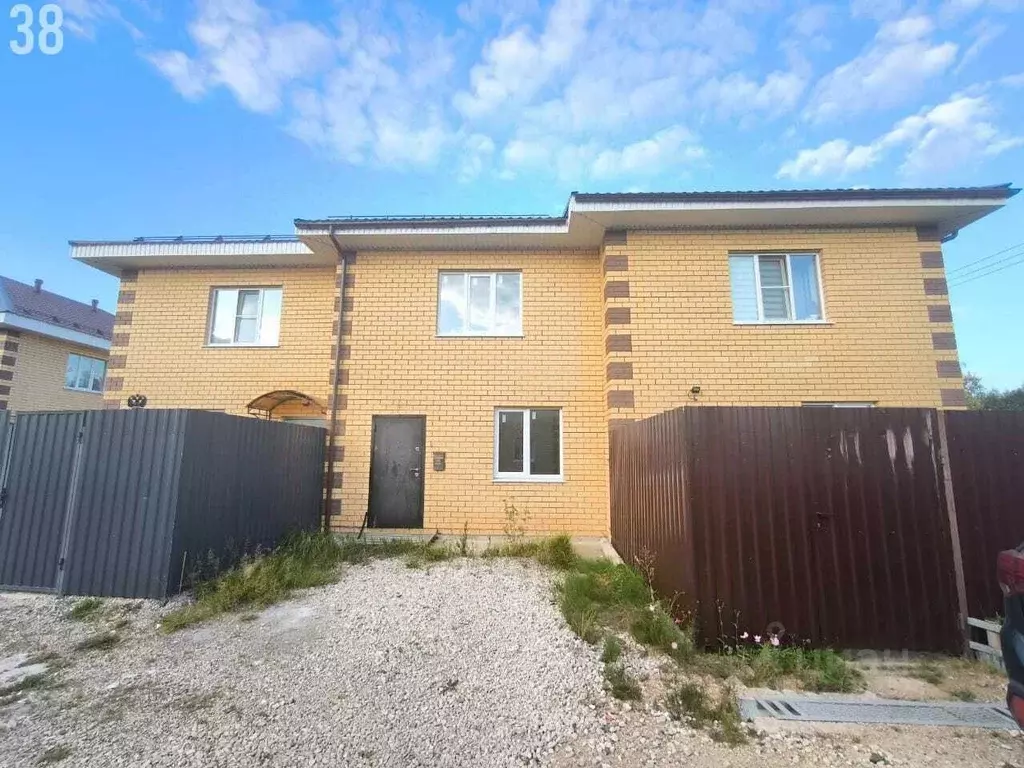 Таунхаус в Калужская область, Совхоз Боровский с/пос, д. Кабицыно ул. ... - Фото 2