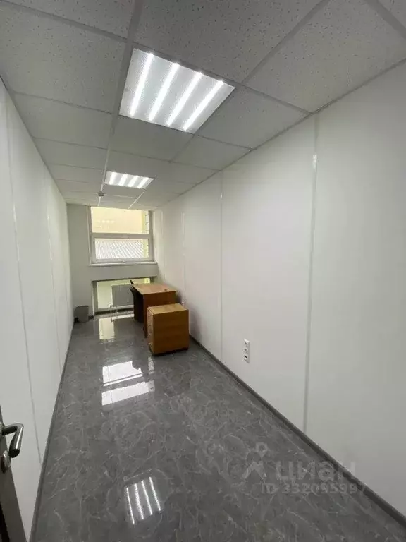 Офис в Удмуртия, Ижевск Автозаводская ул., 5АлитА (10 м) - Фото 1