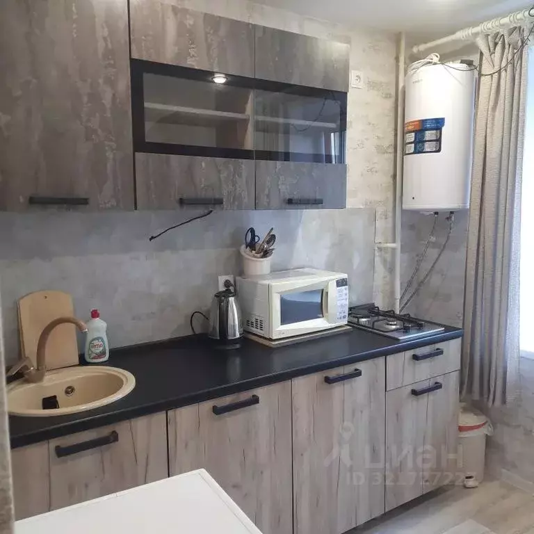 1-к кв. Свердловская область, Серов Красноармейская ул., 5 (32.0 м) - Фото 1