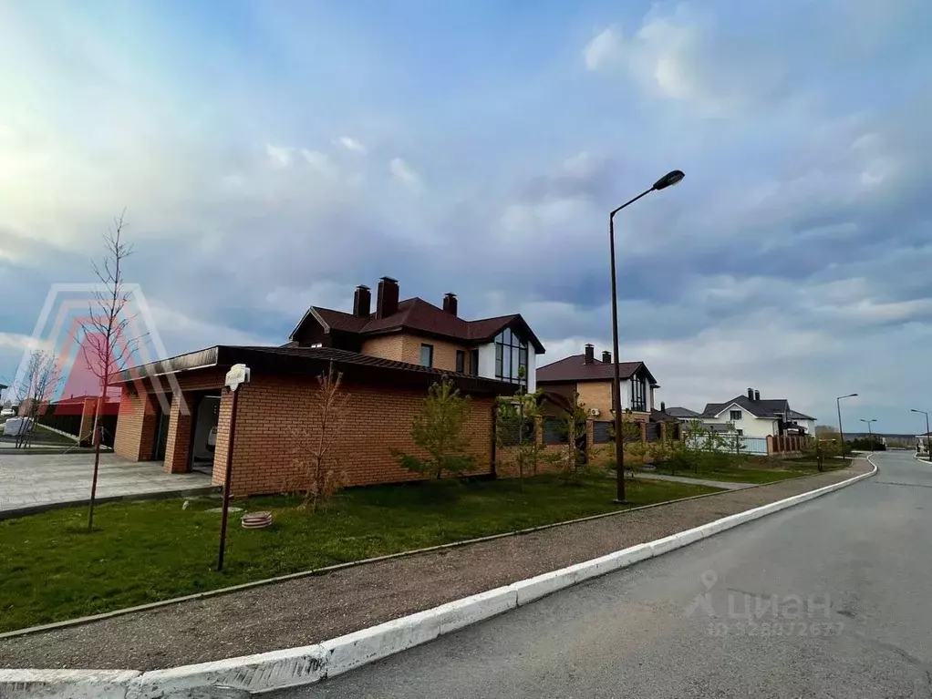 Дом в Башкортостан, Иглинский район, с. Акбердино, Акбердино Виллэдж ... - Фото 0