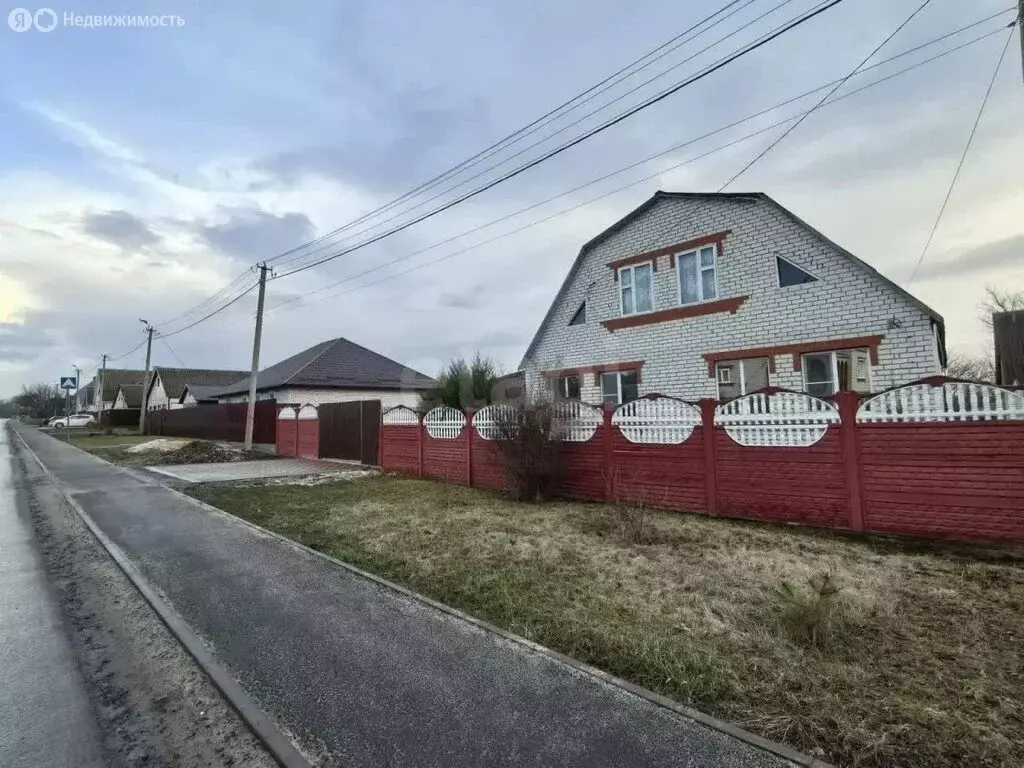 Дом в Белгородская область, рабочий посёлок Ивня, микрорайон Маршала ... - Фото 2