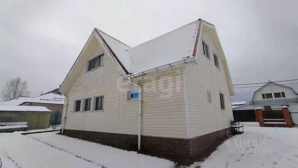 Дом в Ленинградская область, Киришский район, Будогощское городское ... - Фото 1