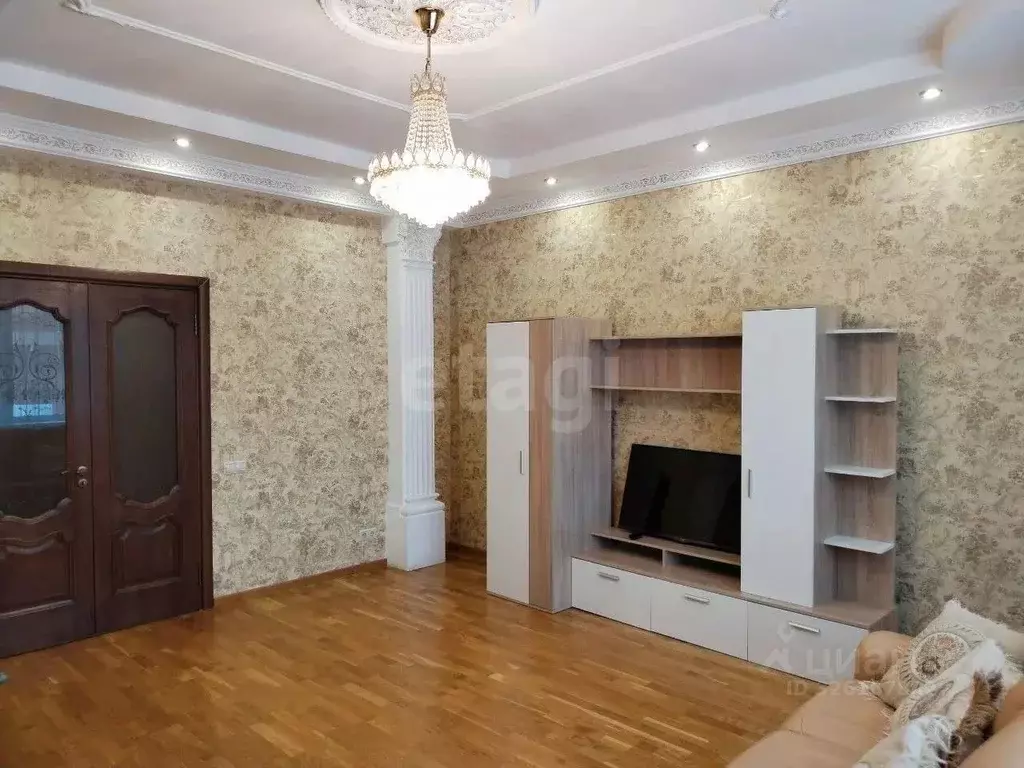 3-к кв. Курская область, Курск ул. Челюскинцев, 15 (94.0 м) - Фото 1