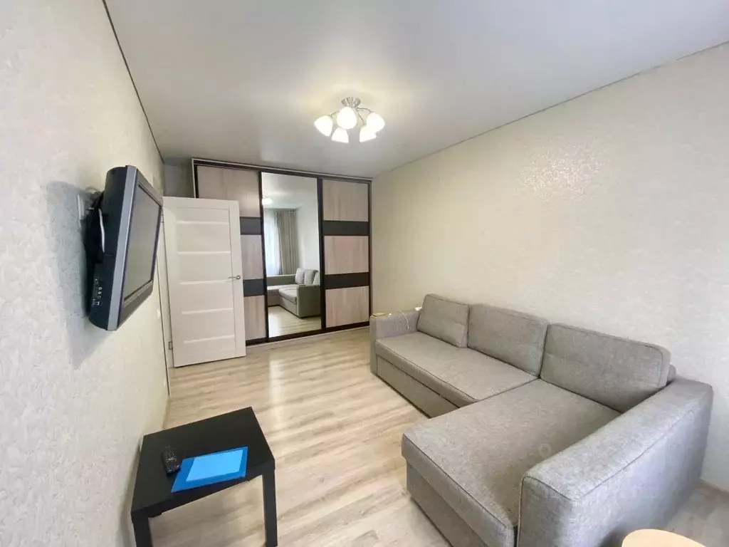1-к кв. Татарстан, Казань ул. Юлиуса Фучика, 98 (43.0 м) - Фото 0