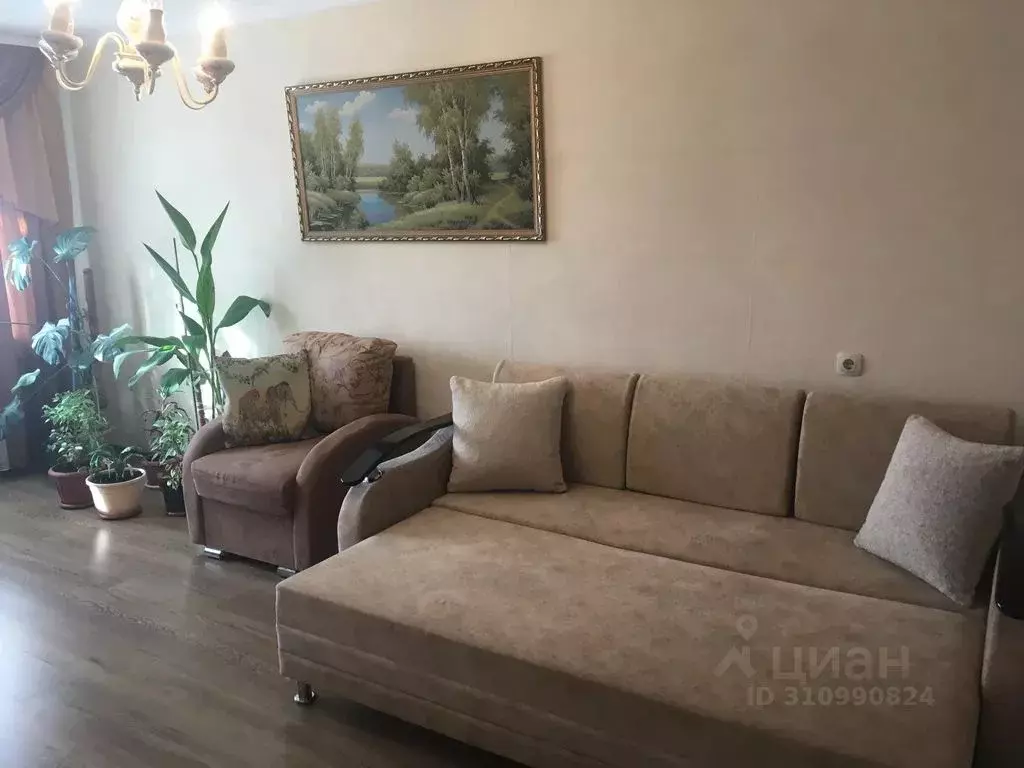 2-к кв. Башкортостан, Белорецк ул. А. Пушкина, 32 (60.0 м) - Фото 1
