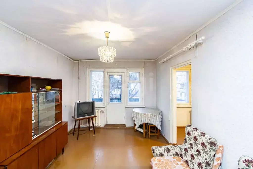 3-к кв. Тюменская область, Тюмень Текстильная ул., 13 (56.6 м) - Фото 0