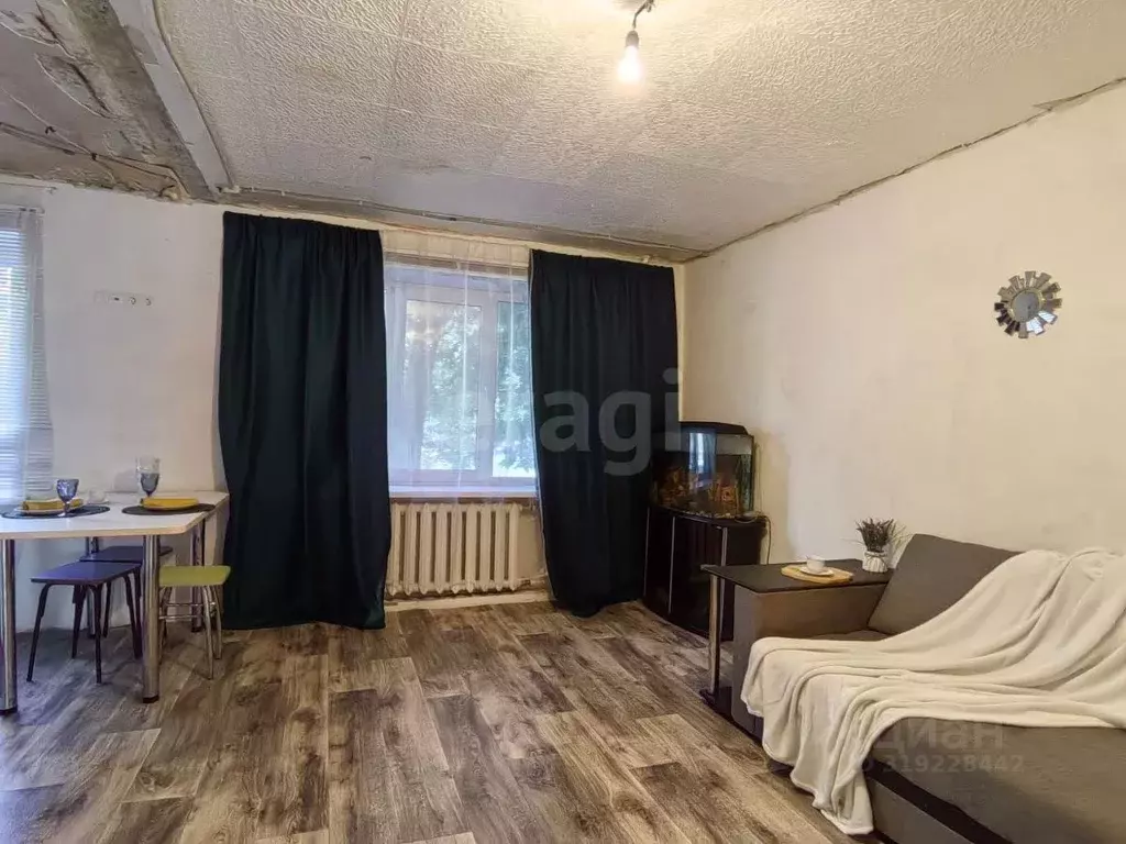2-к кв. Саратовская область, Энгельс ул. Ломоносова, 9 (46.8 м) - Фото 0