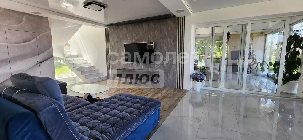 Дом 247,6 м на участке 6 сот. - Фото 0