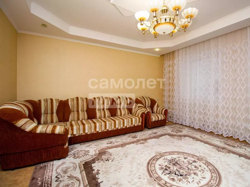 Коттедж в Ульяновская область, Ульяновск пер. 1-й Декабристов, 53 (348 ... - Фото 1