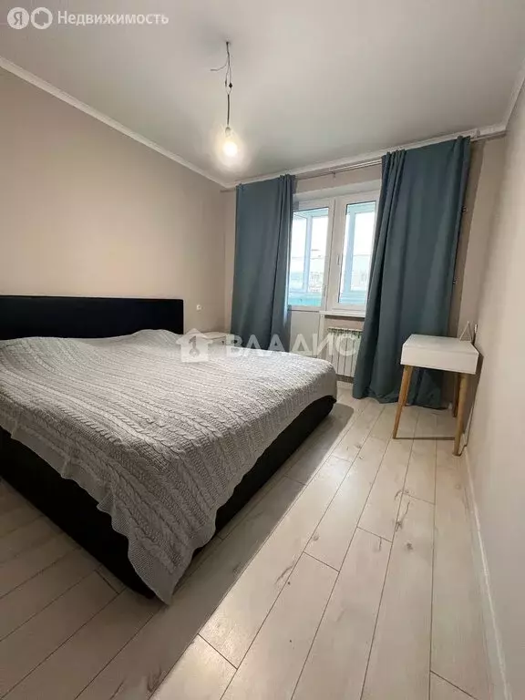 3-комнатная квартира: Белгород, улица 5 Августа, 13В (70.6 м) - Фото 0