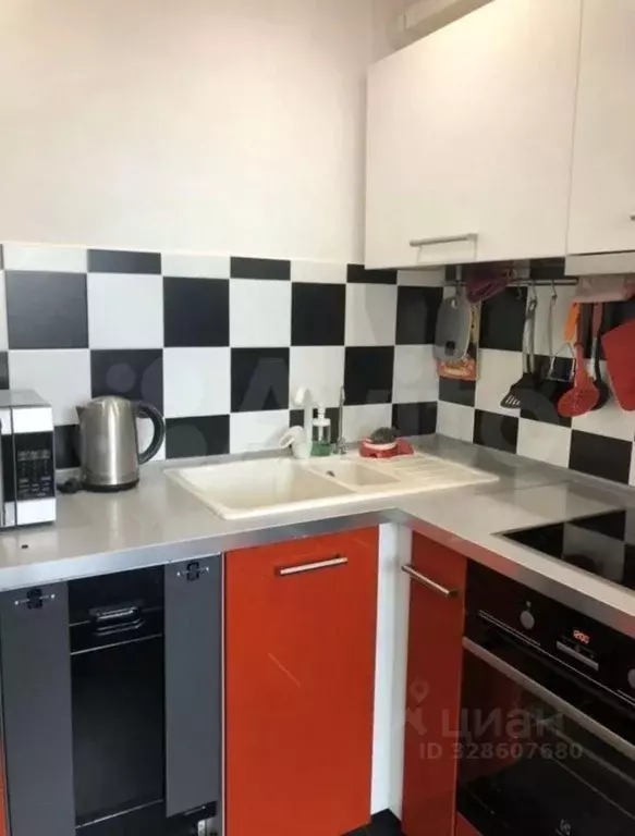 1-к кв. Московская область, Химки Сходня мкр, туп. 3-й Мичуринский, 5 ... - Фото 2