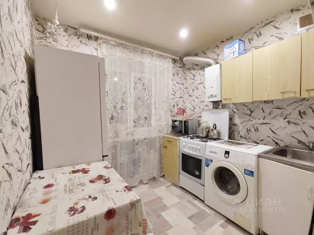 1-к кв. Владимирская область, Ковров ул. Лопатина, 48 (30.9 м) - Фото 0