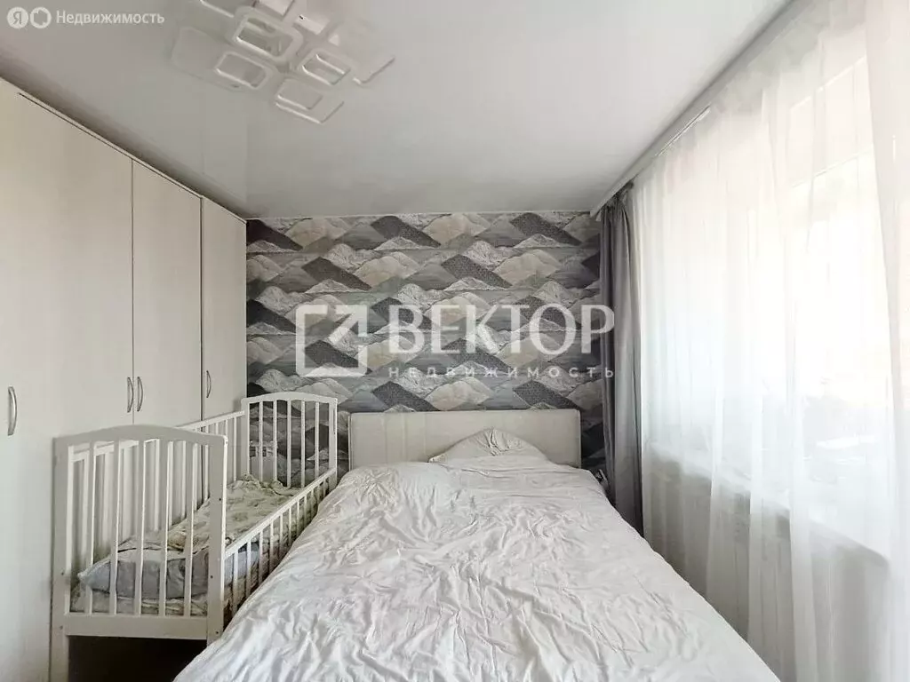 4-комнатная квартира: Иваново, улица Свободы, 43 (76 м) - Фото 0