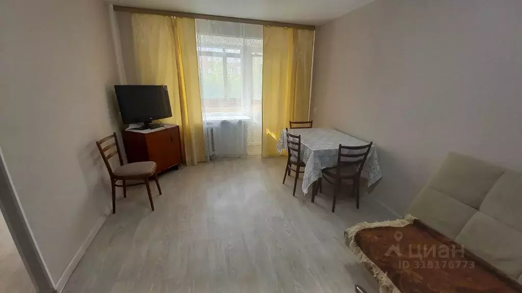 1-к кв. Рязанская область, Рязань ул. 6-я Линия, 10 (30.0 м) - Фото 0