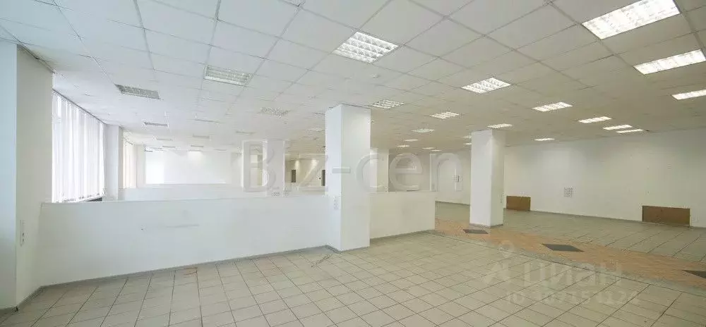 Офис в Санкт-Петербург Уральская ул., 17к3 (20 м) - Фото 1