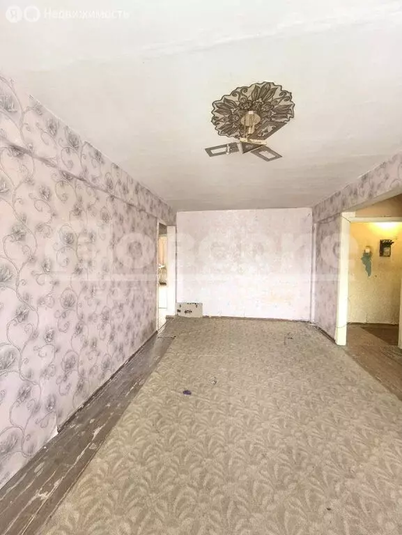 3-комнатная квартира: Омск, микрорайон Заозёрный, улица Бородина, 43 ... - Фото 1