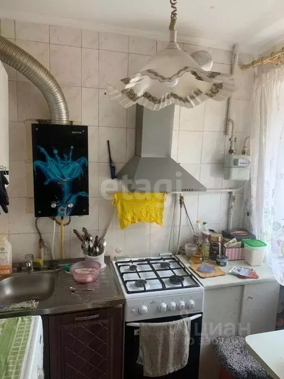 2-к кв. Крым, Черноморское пгт ул. Кирова, 75 (39.4 м) - Фото 1