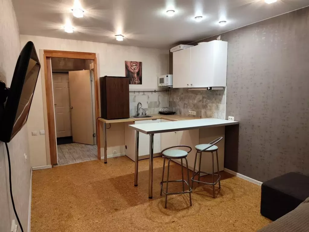 Студия Новосибирская область, Новосибирск Кубовая ул., 115/1 (30.0 м) - Фото 1