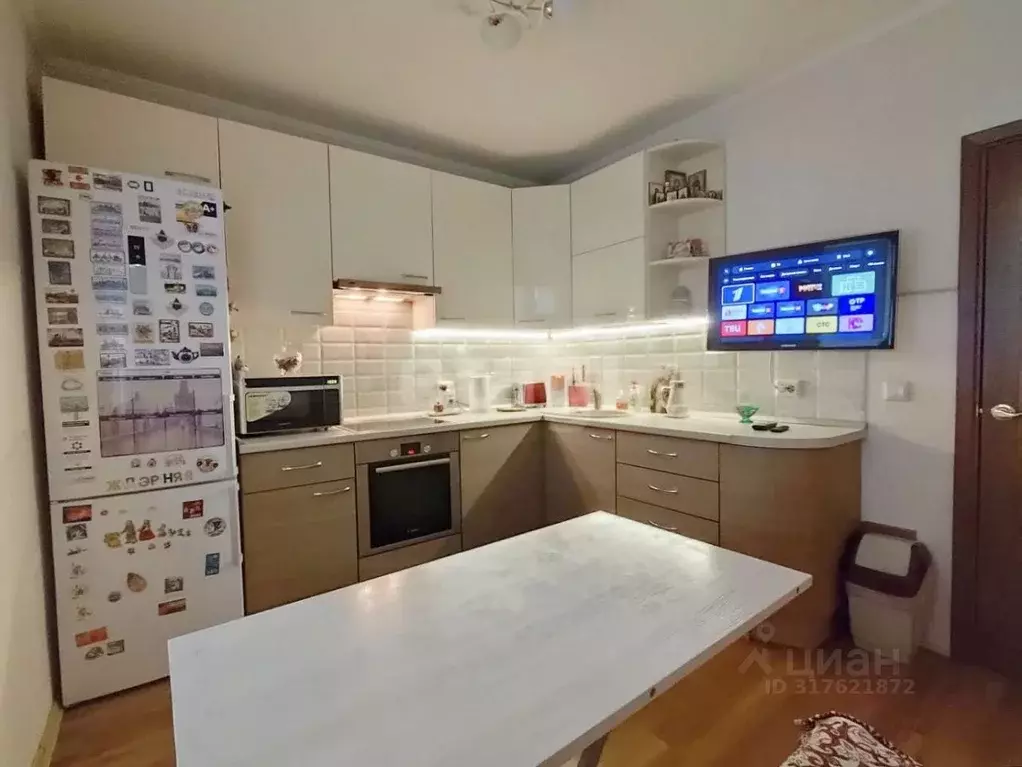 2-к кв. Московская область, Раменское Стахановская ул., 38 (59.1 м) - Фото 0