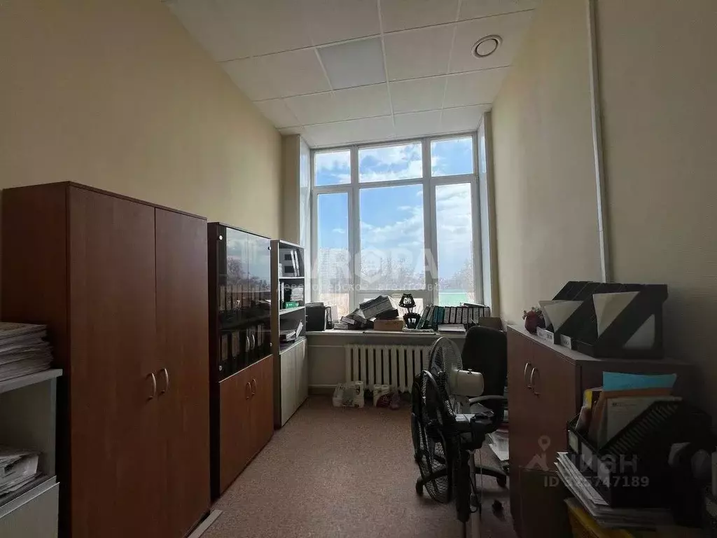 Офис в Ульяновская область, Ульяновск Симбирская ул., 6 (400 м) - Фото 1