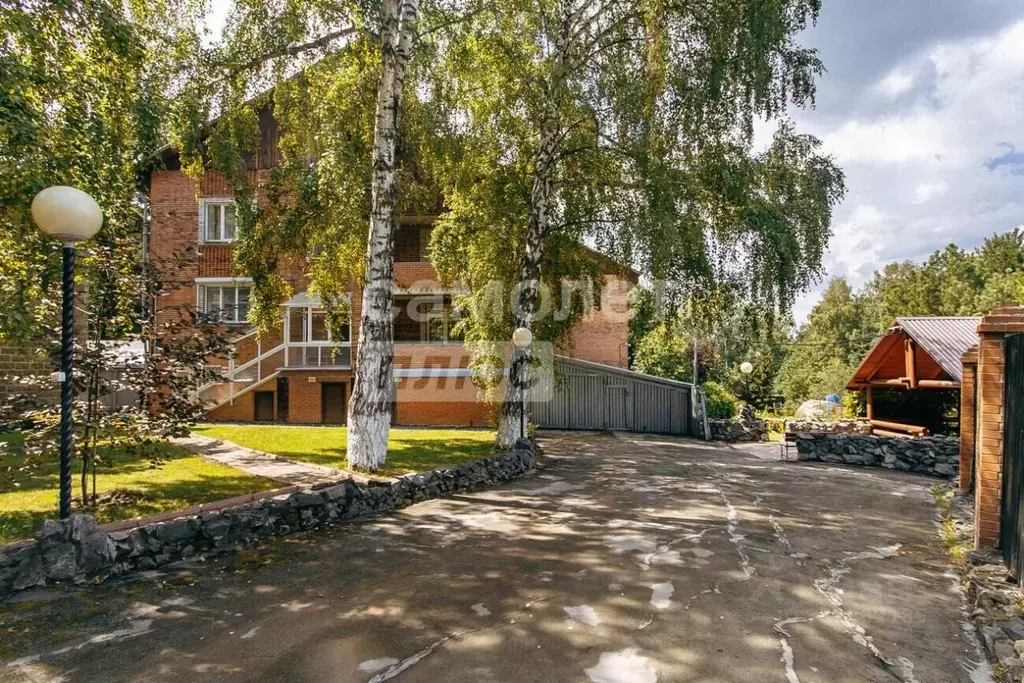 Таунхаус в Новосибирская область, Новосибирск Дорожная ул., 5а (444 м) - Фото 1