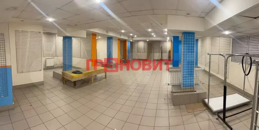 Сдам помещение свободного назначения, 372.4 м - Фото 1